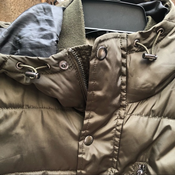 HOST PICK! H&M Men's Olive Green Puffer Coat with Hood - Picture 4 of 5